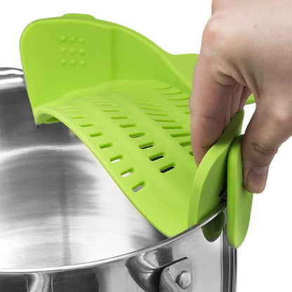 Easy Clip Silicone Strainer for Pots – No Mess, No Spills, Just Perfect Draining