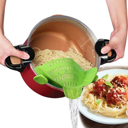 Easy Clip Silicone Strainer for Pots – No Mess, No Spills, Just Perfect Draining